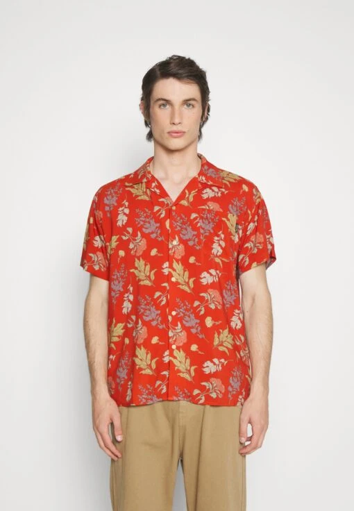 Kaotiko Carnation Unisex - Camisa - Red -Kaotiko Tienda 047ad891683b42b7bf45509d3a503c77 scaled