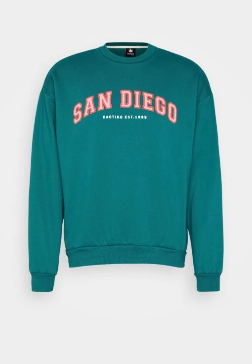 Kaotiko Crew San Diego College Unisex - Sudadera - Heura -Kaotiko Tienda 0efcdaf2facc41e6b8aa9d9a54a3b7cc scaled