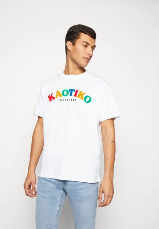 Kaotiko Yona Unisex - Camiseta Estampada - White -Kaotiko Tienda 10e0222160a94758b433bb2c905cfdff scaled