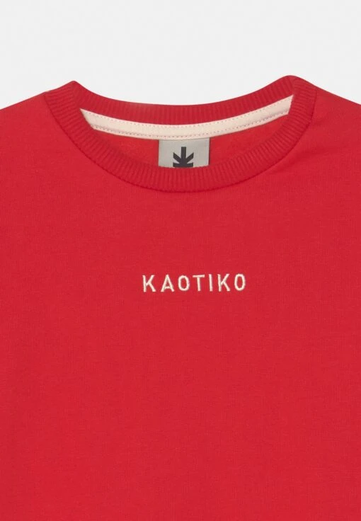 Kaotiko Crew Basic Unisex - Sudadera - Red -Kaotiko Tienda 3f5dbfb4dfce4e0193d00ea4d2a8e0af scaled