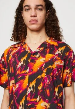 Kaotiko Shirt Marble Unisex - Camisa - Orange -Kaotiko Tienda 52b3fb69076244e8aa2bdb3477a84766